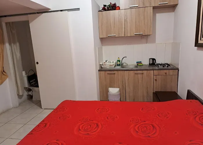 Large ليماسول