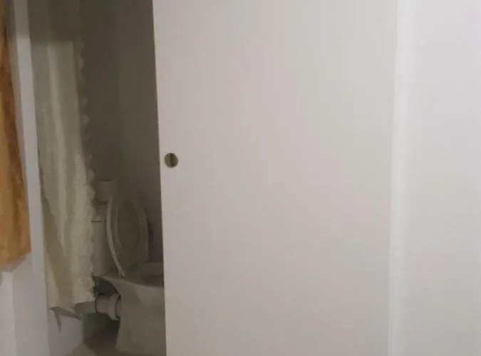 Large بيت ضيافة ليماسول